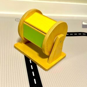 LOVEVERY Spinning Rainbow